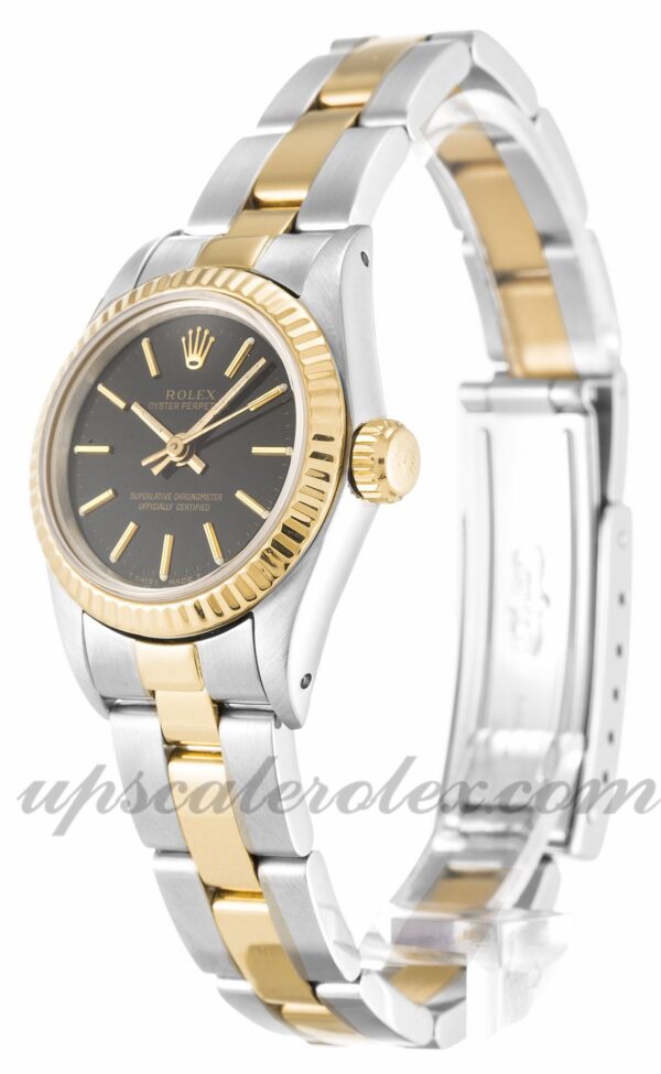 Senhoras Rolex Lady Oyster Perpetual 67193 caixa 24mm Movimento automático mostrador preto - Image 2