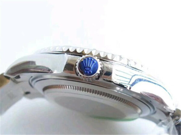 Relógio Rolex Yacht-Master 126622 Grey Plate Blue Word Men 40 mm - Image 4