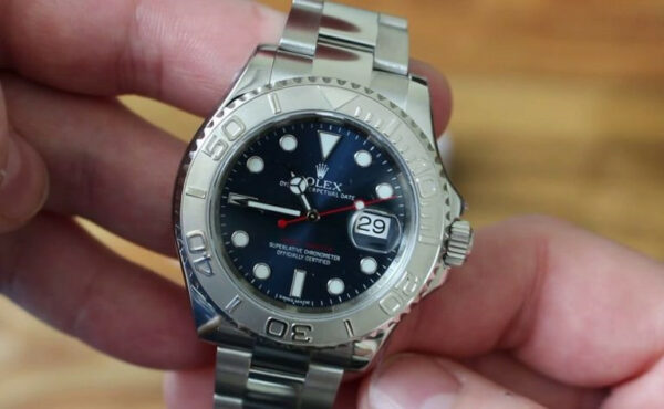 Relógio Rolex Yacht-Master 126622 azul com letras vermelhas masculino 40 mm - Image 2