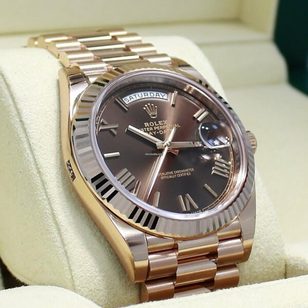 Melhor Réplica Rolex President 40mm Day-date 228235 Mostrador Chocolate 18K Ouro Rosa
