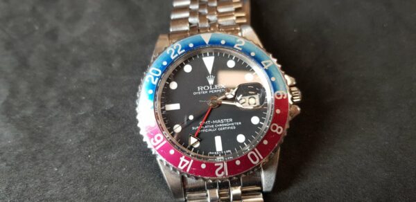 Réplica de luxo Rolex Gmt-master - 1675 - moldura Pepsi desbotada - 1972