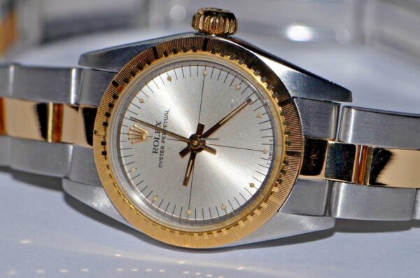 Melhor Réplica Rolex Oyster Perpetual em ouro 18K